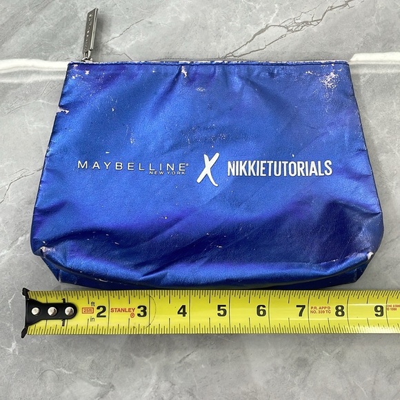 Maybelline New York x NikkieTutorials Makeup or Toiletries Bag - Picture 11 of 12